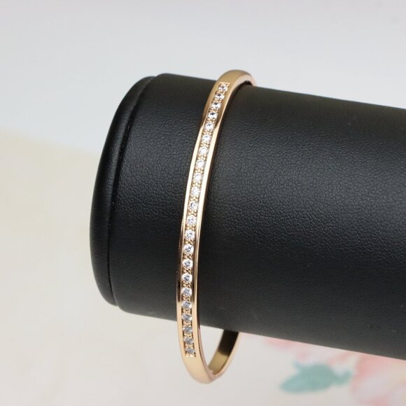 Elegant Rose Gold Bangle with CZ Stones in Sleek Minimal Design, XPBL0415 - Picture 9 of 11